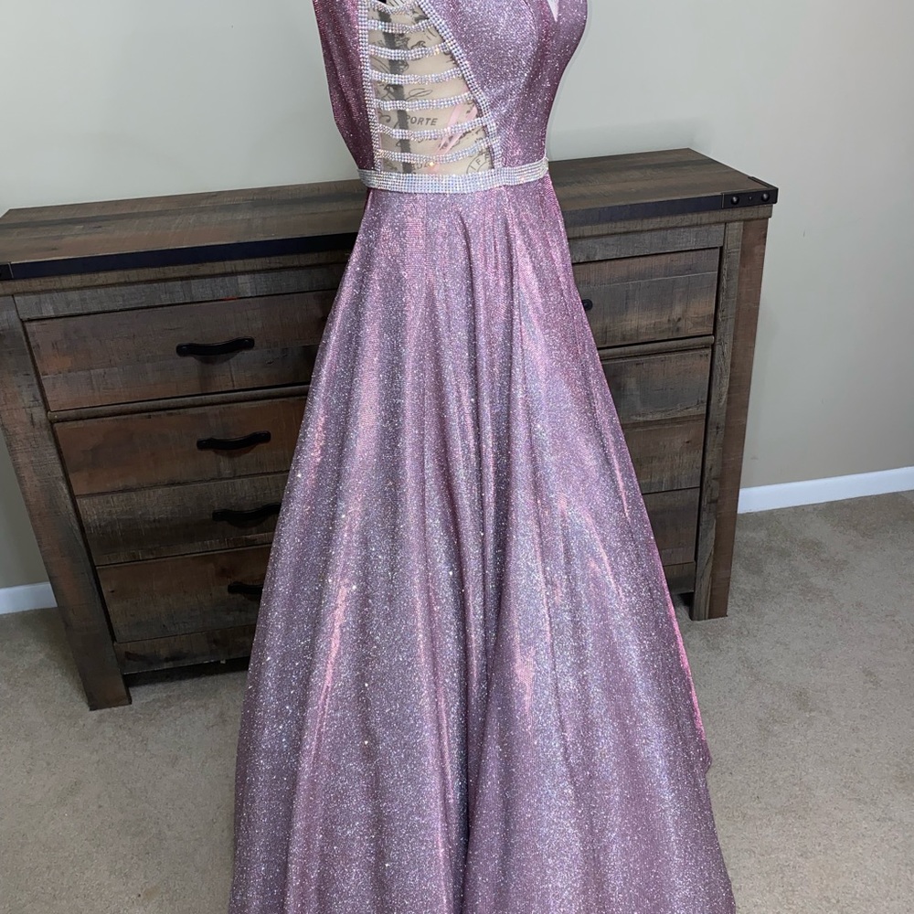 Beautiful Pageant Dress - Picture 3 of 3